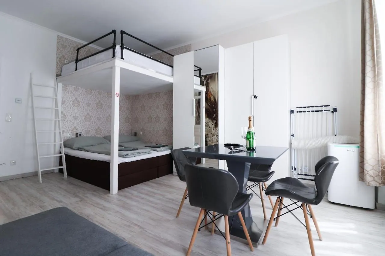 CozyNite Vienna Premium Apartment location